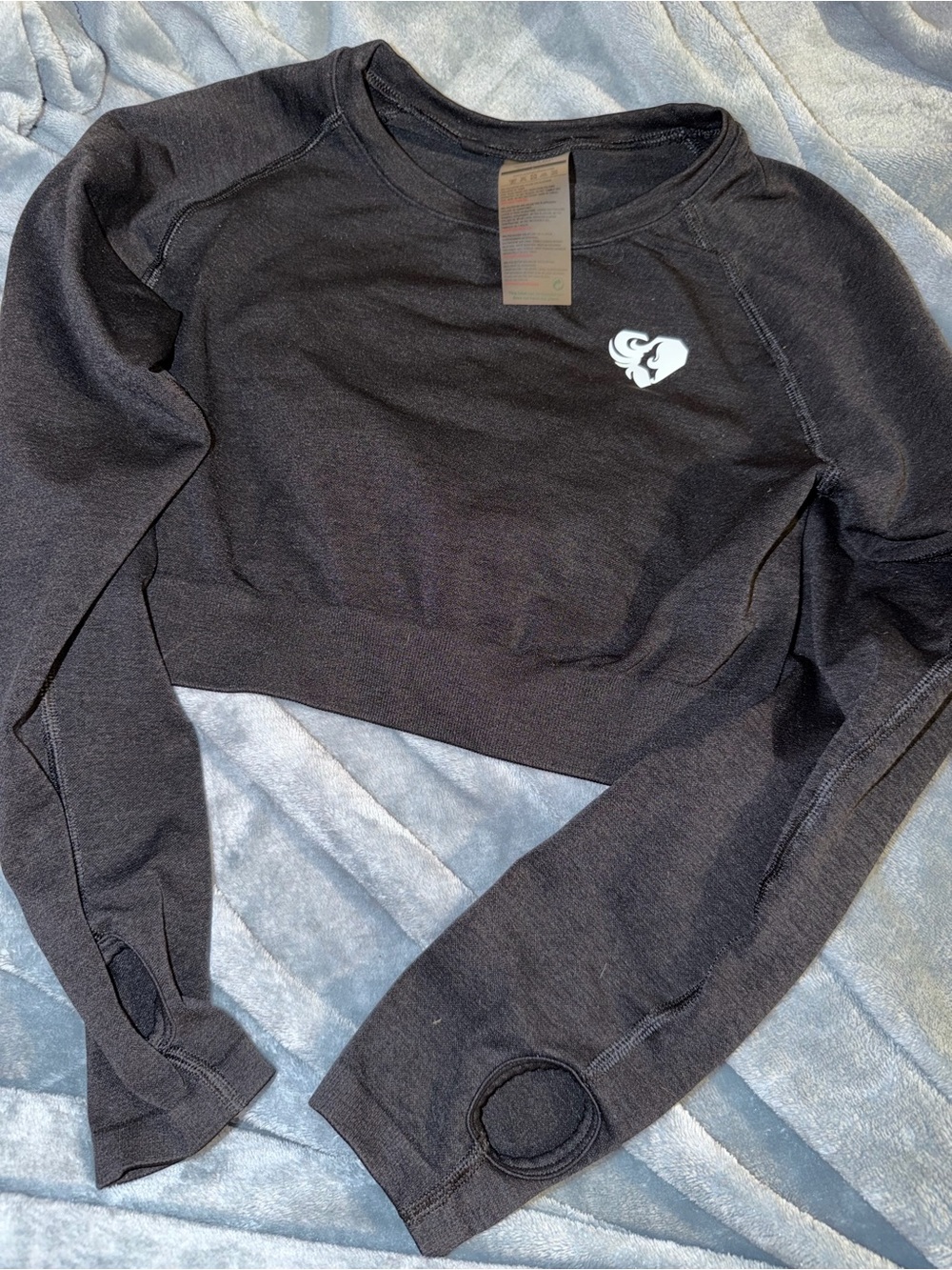 Black Cropped Long-Sleeve Top with Thumbholes